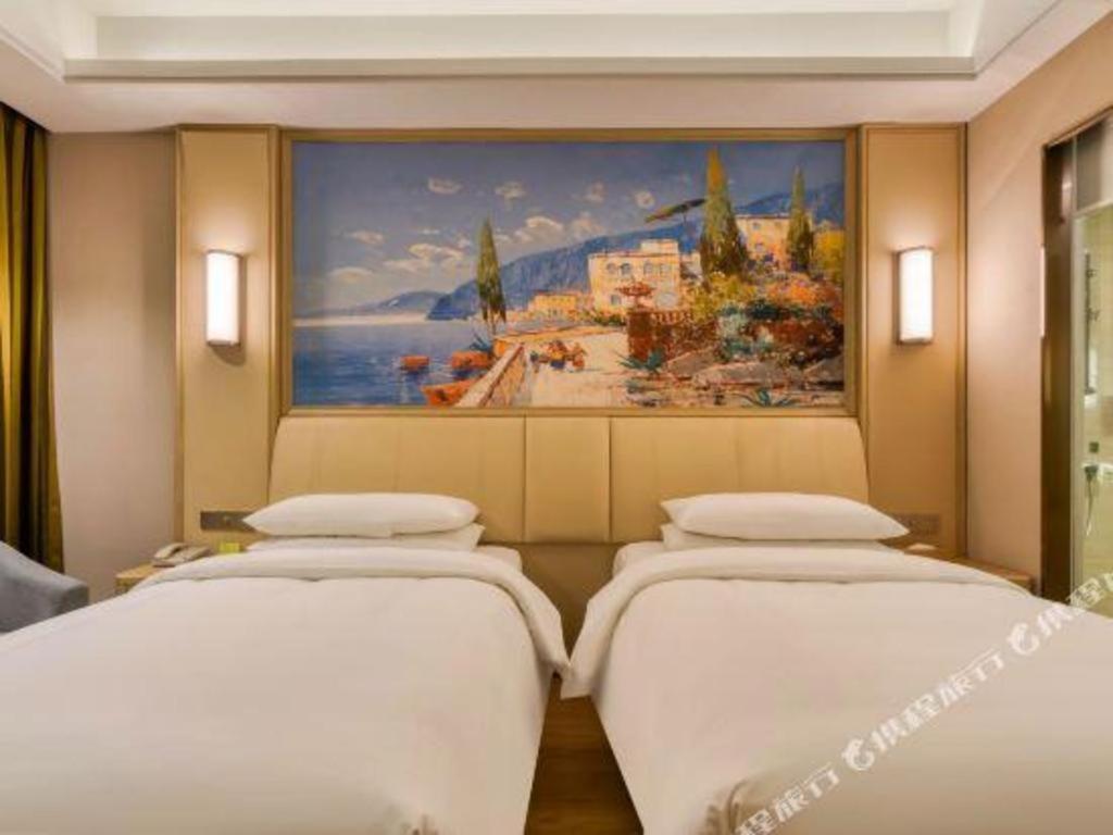 Vienna 3 Hongqiao Exhibition Center Beiqing Highway Hotel