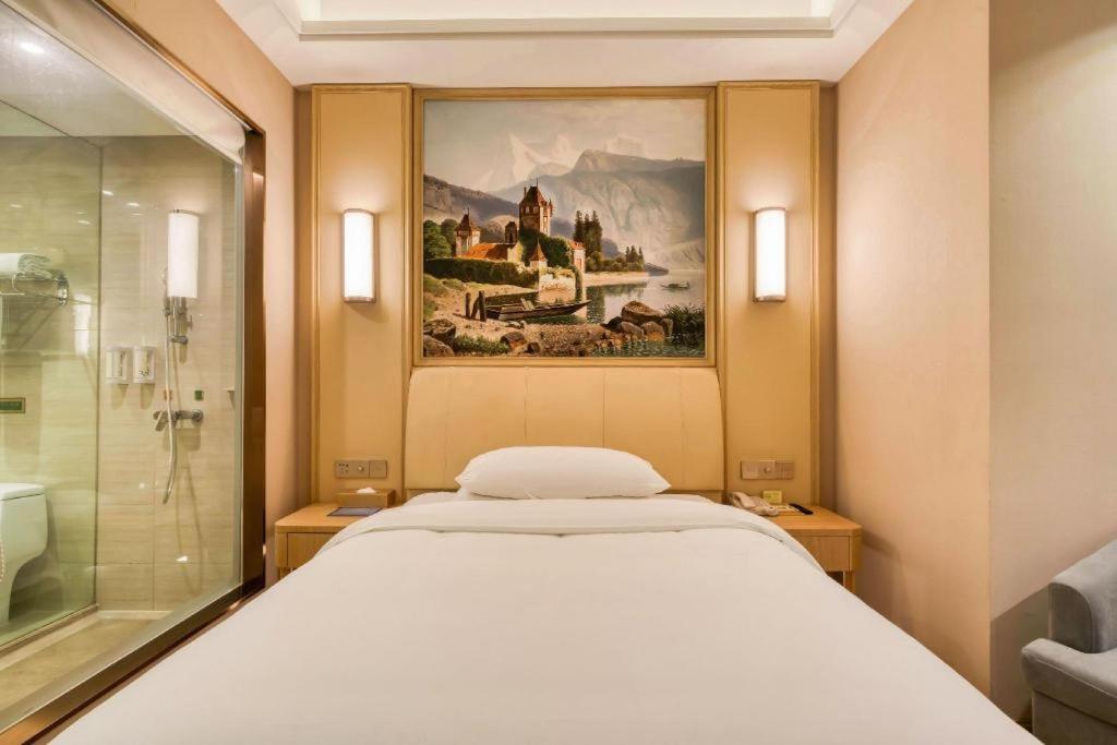 Hotel Vienna 3 Hongqiao Exhibition Center Beiqing Highway