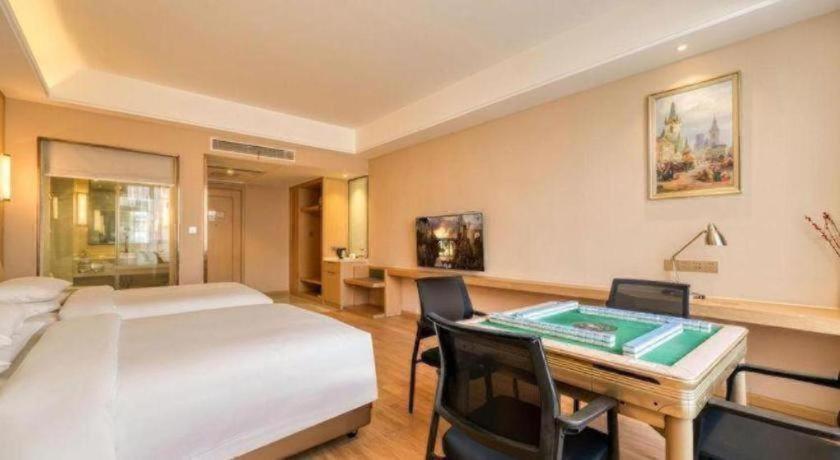 Vienna 3 Hongqiao Exhibition Center Beiqing Highway Hotel Shanghai