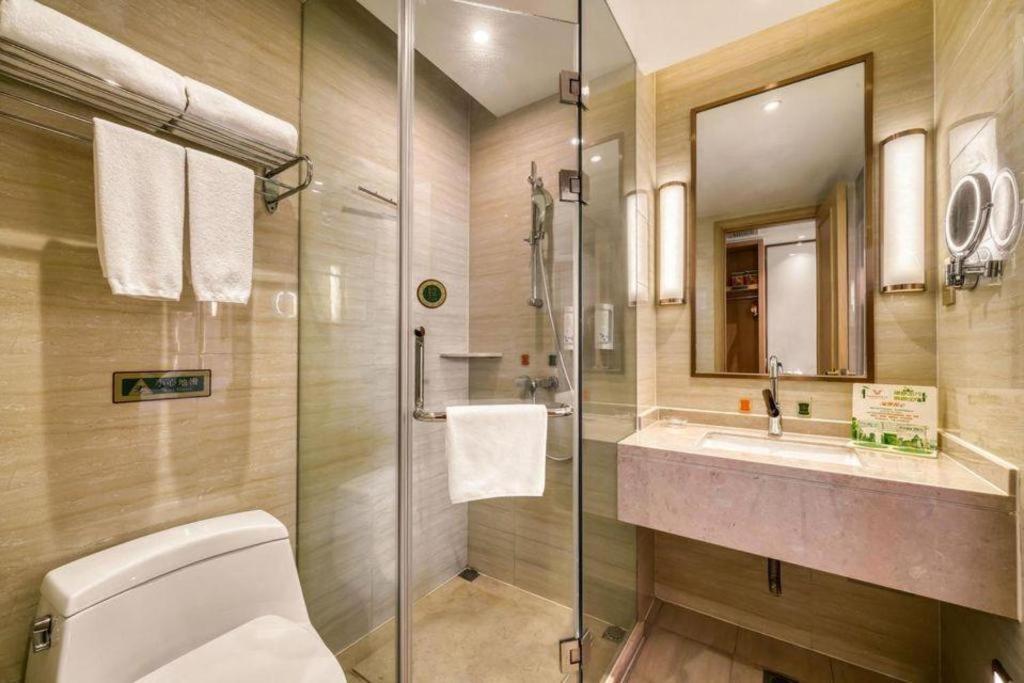 Hotel Vienna 3 Hongqiao Exhibition Center Beiqing Highway